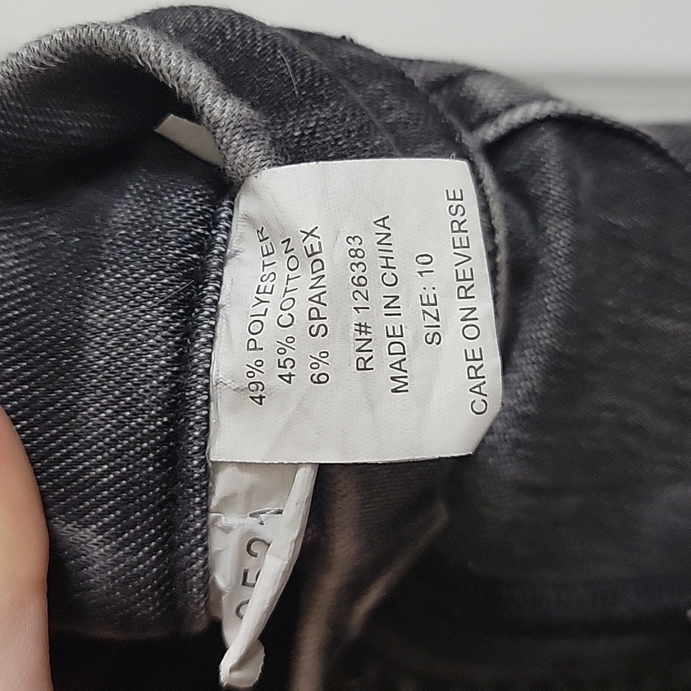 Ethyl Super Soft + Stretchy Denim Cargo Joggers - Picture 4 of 5